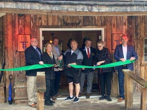 Congresswoman Miller Attends Rustic Ravines Ribbon Cutting
