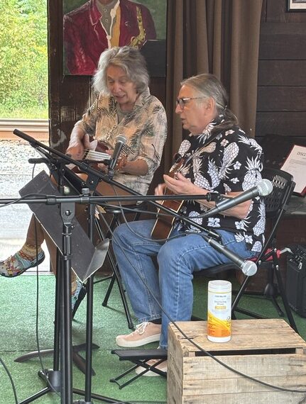  Robin and Richard. Photo credit Don Sutherland