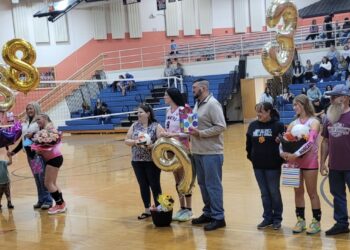 L-R: Maddox Vaughn (cousin), Paulette and Saigan Sims; Brandi, Bryana, and Johnny Reel; Eva, Emma, and Greg Angell (Photo: Robert Kipp)