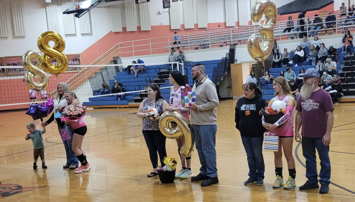 L-R: Maddox Vaughn (cousin), Paulette and Saigan Sims; Brandi, Bryana, and Johnny Reel; Eva, Emma, and Greg Angell (Photo: Robert Kipp)