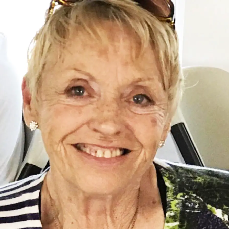 Arlene Anita Reich (Walker)