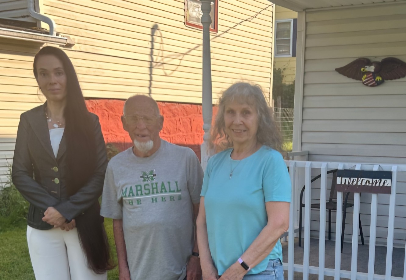 Pictured: Janima Bond, Harry Bennett, Patti Crawford 