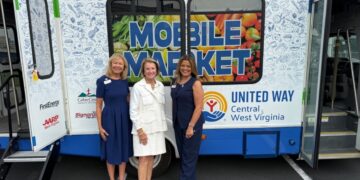 U.S. Senator Shelley Moore Capito (R-W.Va.) visits West Virginia 211 United Way in Charleston, W.Va. on Monday, August 31, 2026